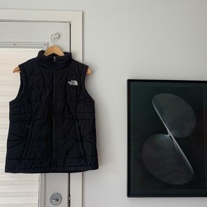 The North Face (M) black puffy vest